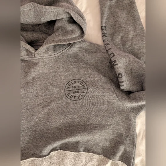 Brixton Cropped Hoodie - Raw Edge Hem - Heather Gray - Size medium - Picture 4 of 6